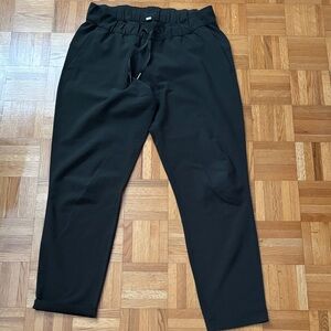 Khaki lululemon jogging pants 10